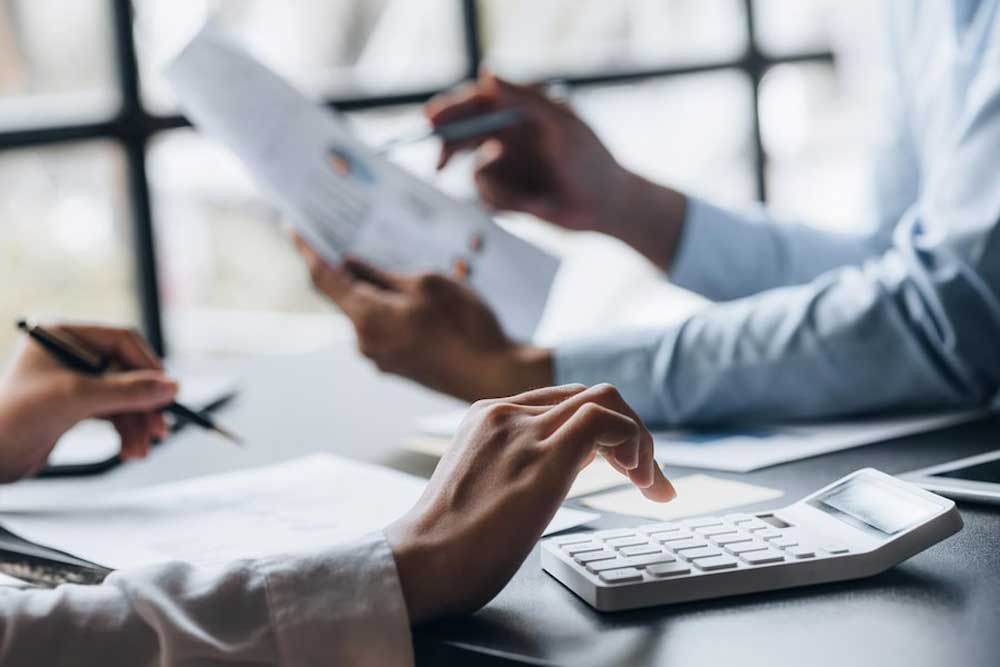 استانداردهای گزارشگری مالی بین‌المللی (IFRS)